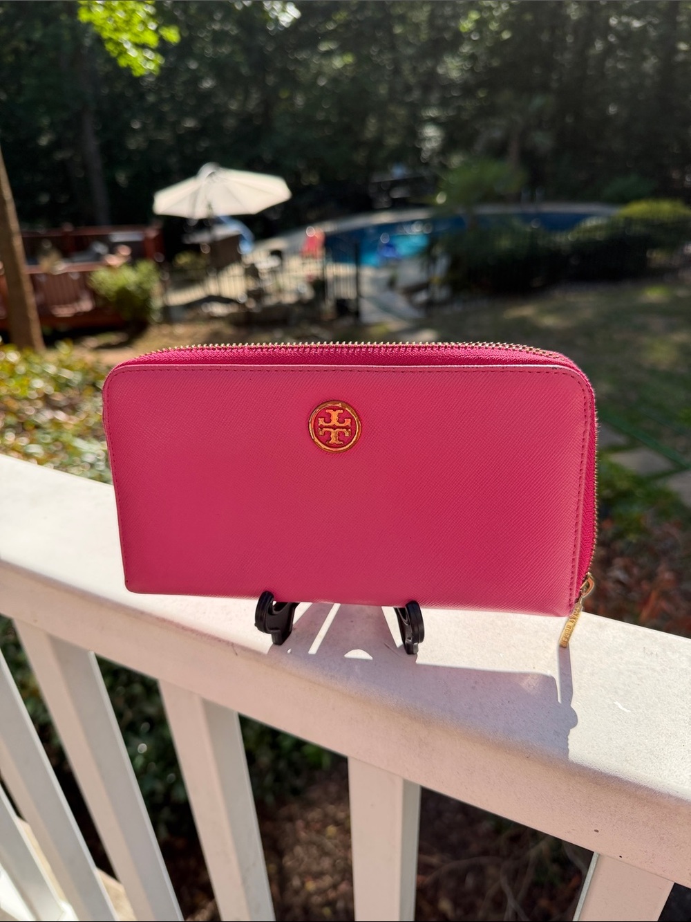Tory Burch Hot Pink Saffiano Leather Wallet with Gold Logo. GUC - Picture 3 of 16